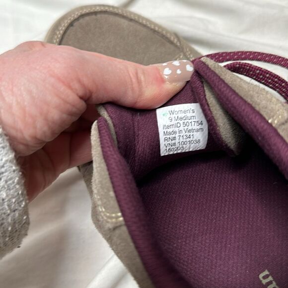 L.L.Bean Women’s Brown Suede Leather Lightweight Casual Lace-Up Shoes. Size 9. - Picture 11 of 12